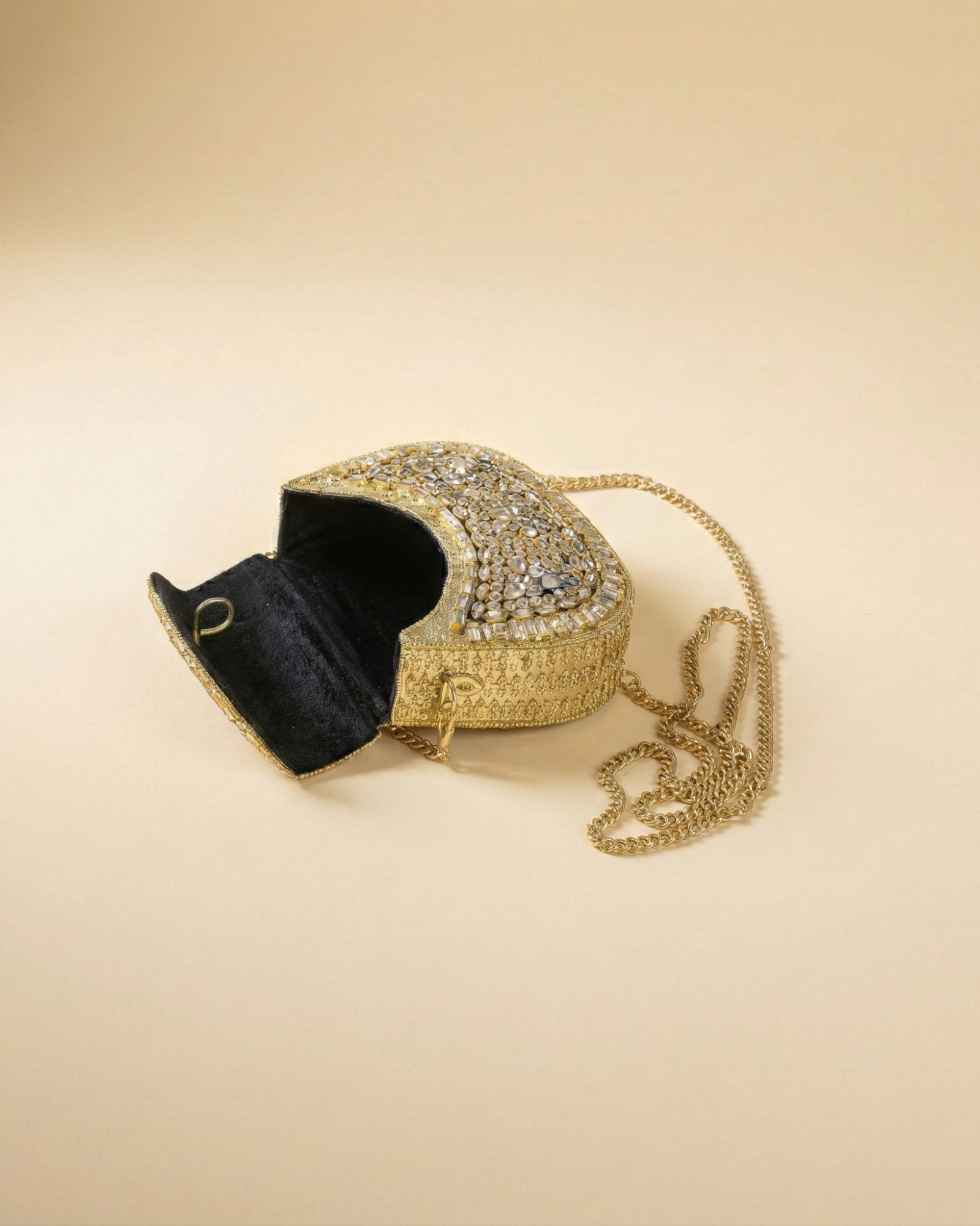 The Kundan Mosaic Minaudière