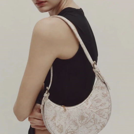 The Flora handbag, product video